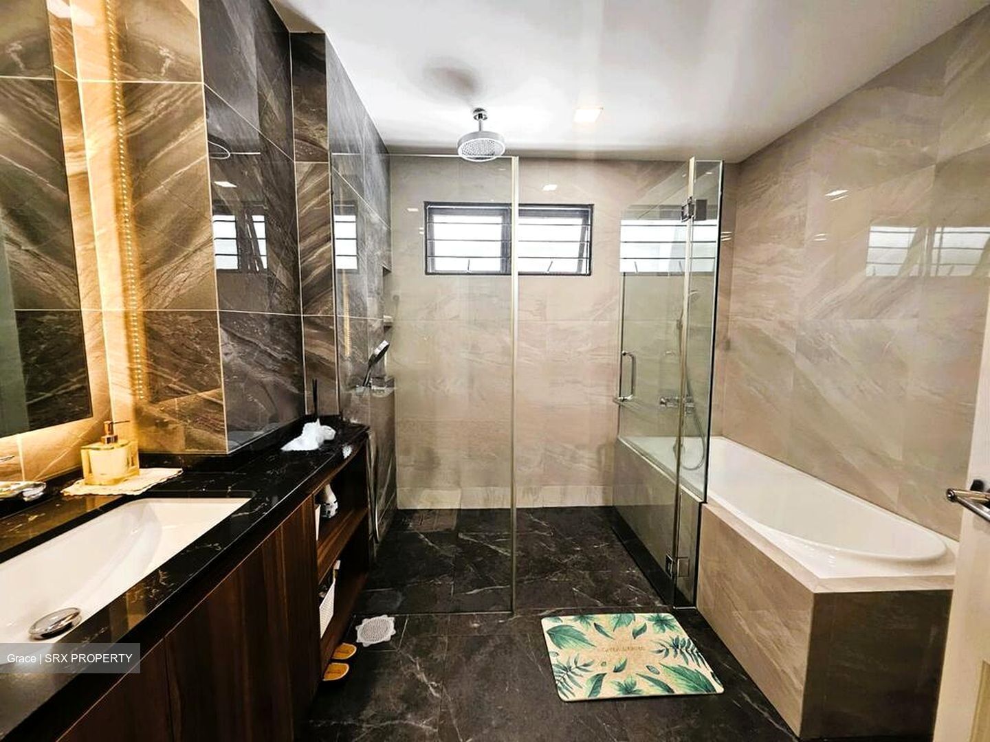 Chai Chee Avenue (D16), Terrace #485536711